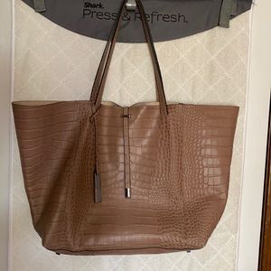 Vince Camuto Tote